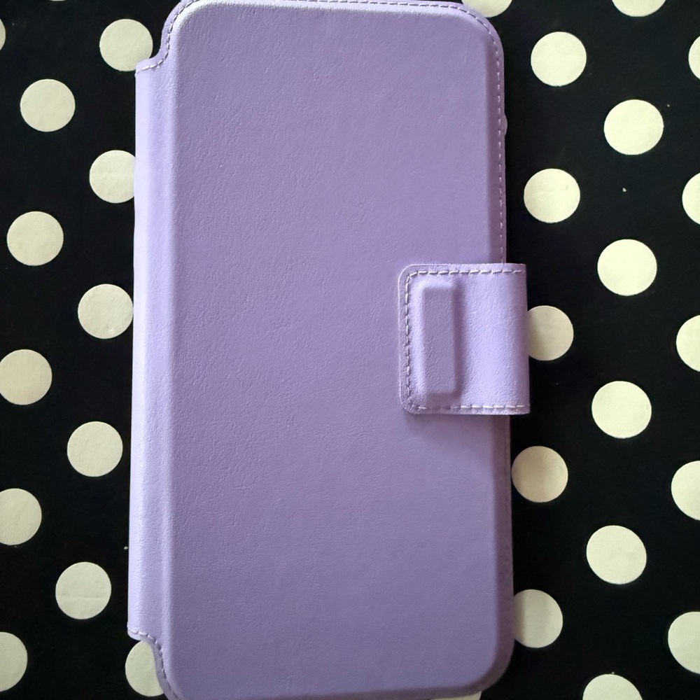 OtterBox MagSafe Wallet Case for iPhone 15 plus